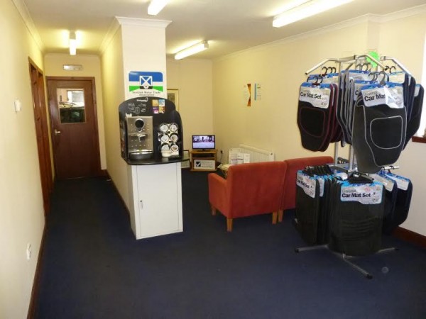 ryan autocare reception